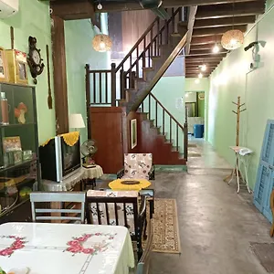 2* Гостевой дом Lang Hoose